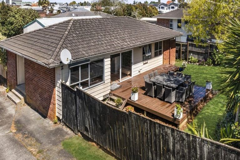 Photo of property in 81 Arimu Road, Papakura, 2110