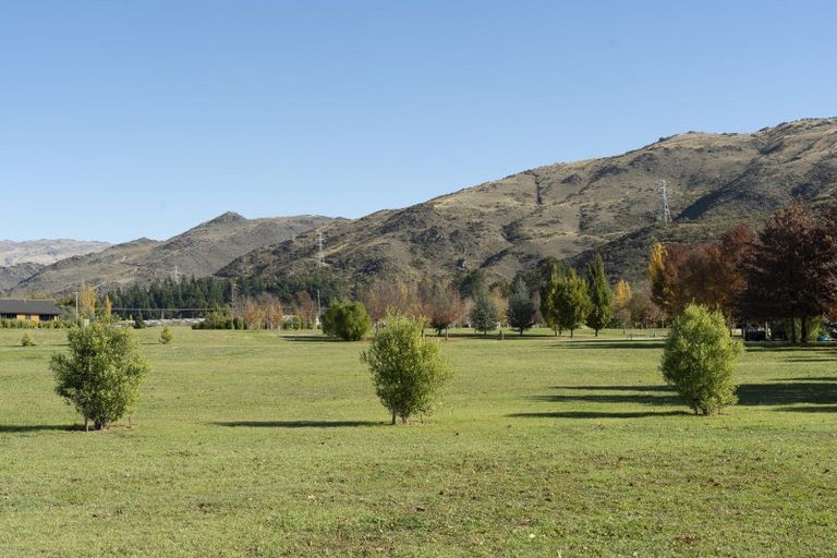 Photo of property in 8 Paulin Road, Earnscleugh, Alexandra, 9391