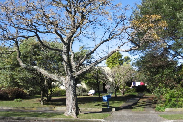 Photo of property in 2 Barker Road, Marewa, Napier, 4110