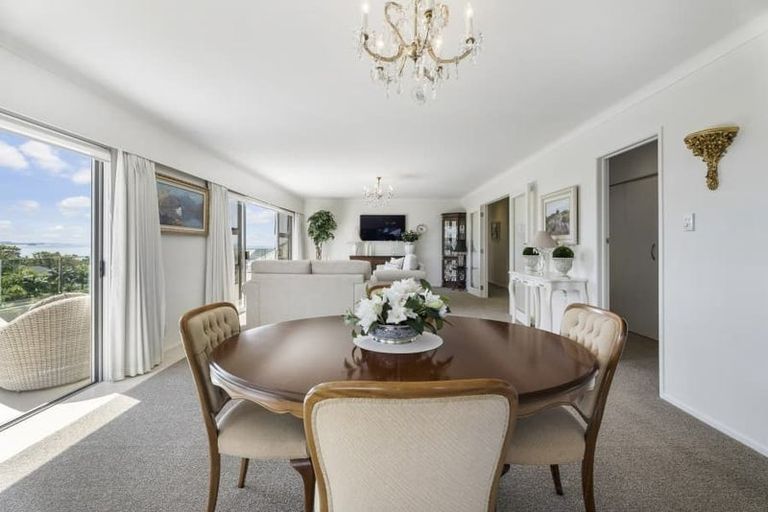 Photo of property in 76 Marellen Drive, Red Beach, 0932