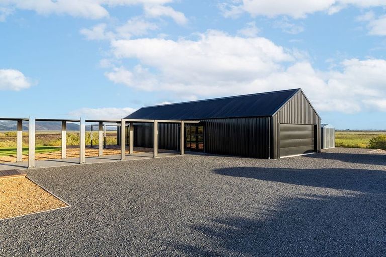 Photo of property in 724c Island Block Road, Island Block, Te Kauwhata, 3782