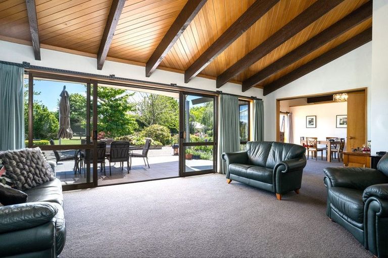 Photo of property in 331 West Belt, Rangiora, 7400