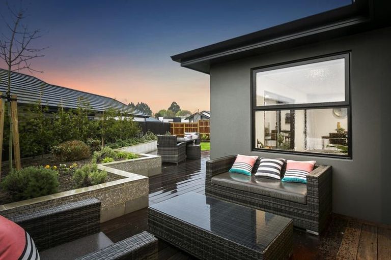 Photo of property in 16 Owhiro Avenue, Mosgiel, 9024