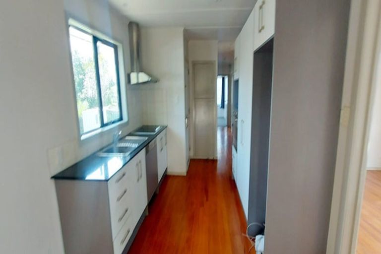 Photo of property in 45 Coniston Avenue, Te Atatu South, Auckland, 0610