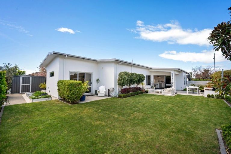 Photo of property in 58 Kapiti Drive, Poraiti, Napier, 4112