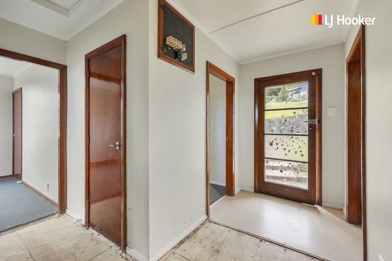 Photo of property in 82 Panmure Avenue, Calton Hill, Dunedin, 9012