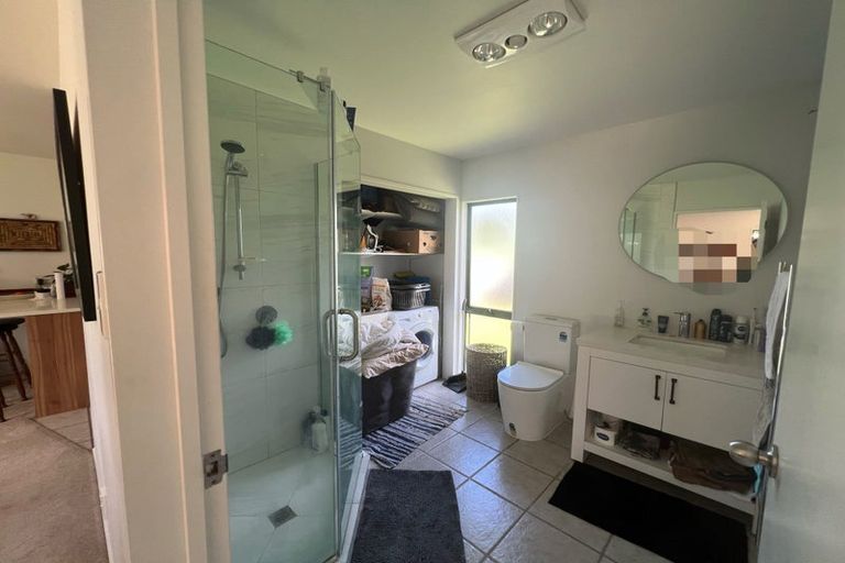 Photo of property in 11 Mamari Road, Whenuapai, Auckland, 0618