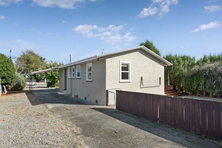 Photo of property in 220 Belvedere Road, Carterton, 5713