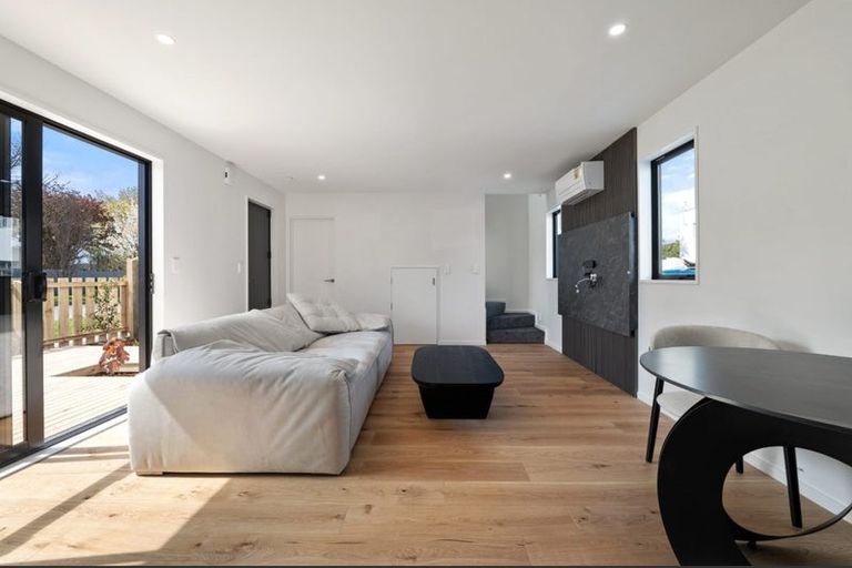 Photo of property in 2/28 Cross Street, Phillipstown, Christchurch, 8011