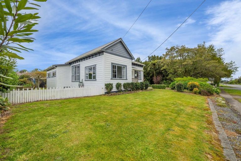 Photo of property in 18 Pembroke Road, Stratford, 4332