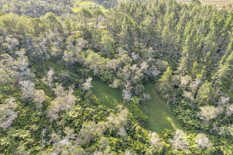 Photo of property in 92 Comers Road, Kaimarama, Whitianga, 3591