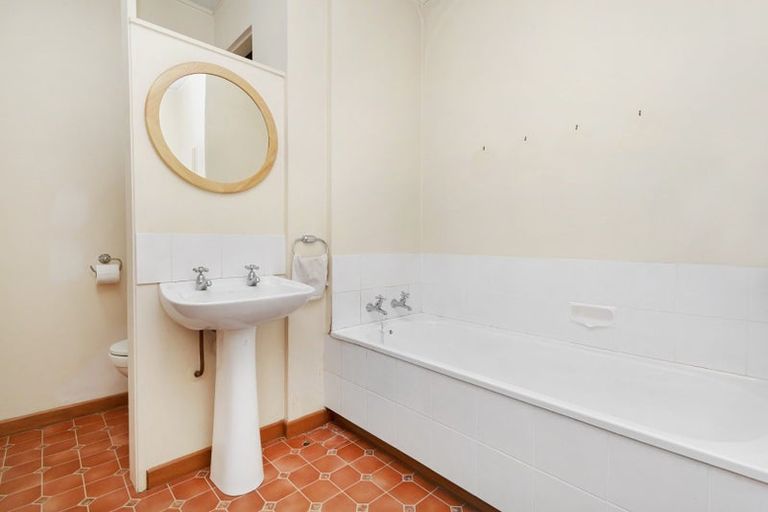 Photo of property in Herbert Gardens, 186 The Terrace, Wellington Central, Wellington, 6011