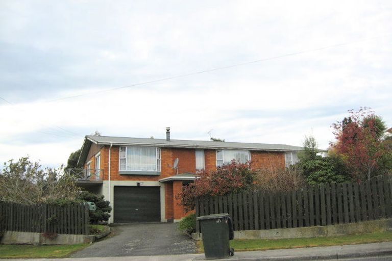 Photo of property in 14 Cambridge Street, Balclutha, 9230