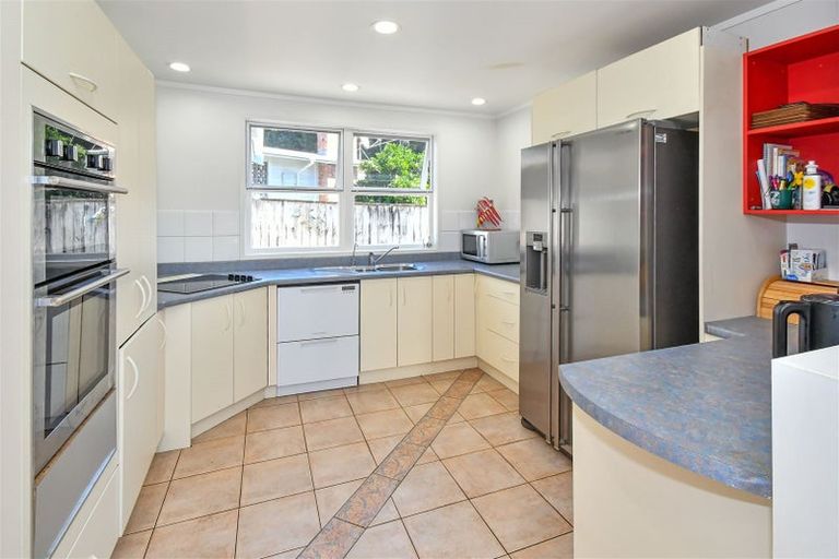 Photo of property in 63 David Avenue, Hillpark, Auckland, 2102