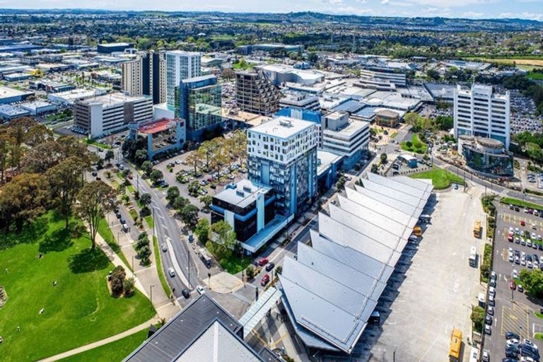 Photo of property in Twin Towers, 1110/17 Putney Way, Manukau, Auckland, 2104