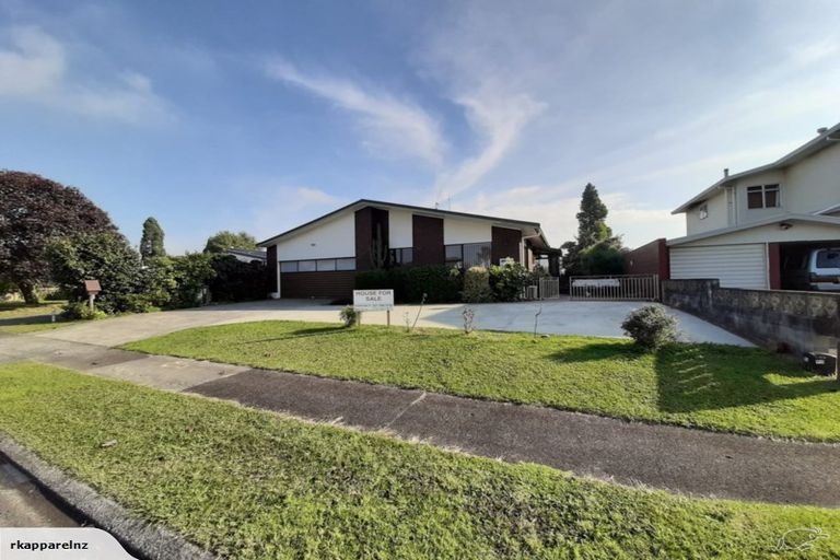 Photo of property in 8 Knightsbridge Place, Dinsdale, Hamilton, 3204