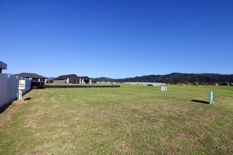 Photo of property in 7 Raumati Lane, Whitianga, 3510