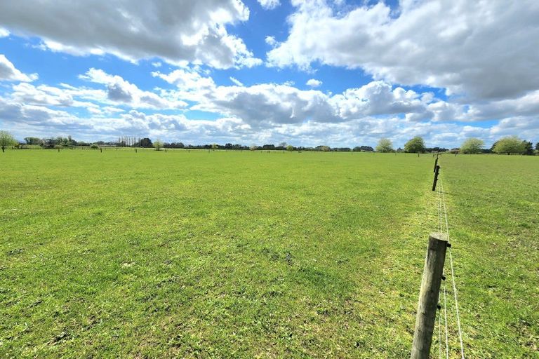 Photo of property in 69 Hawksgrip Road, Rotokauri, Hamilton, 3288