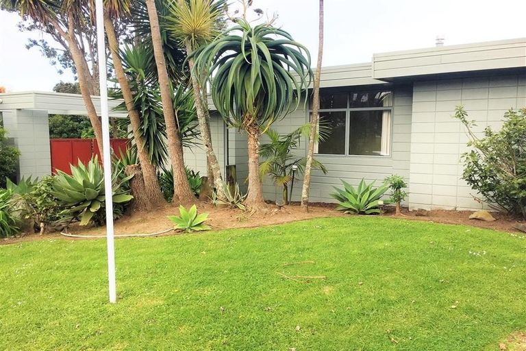 Photo of property in 3 Poseidon Place, Half Moon Bay, Auckland, 2012
