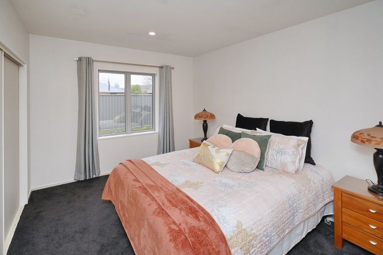 Photo of property in 49 Grimseys Road, Redwood, Christchurch, 8051