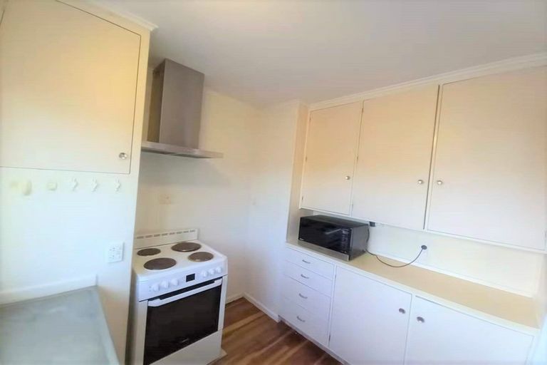Photo of property in 5/5 Aratonga Avenue, Greenlane, Auckland, 1051
