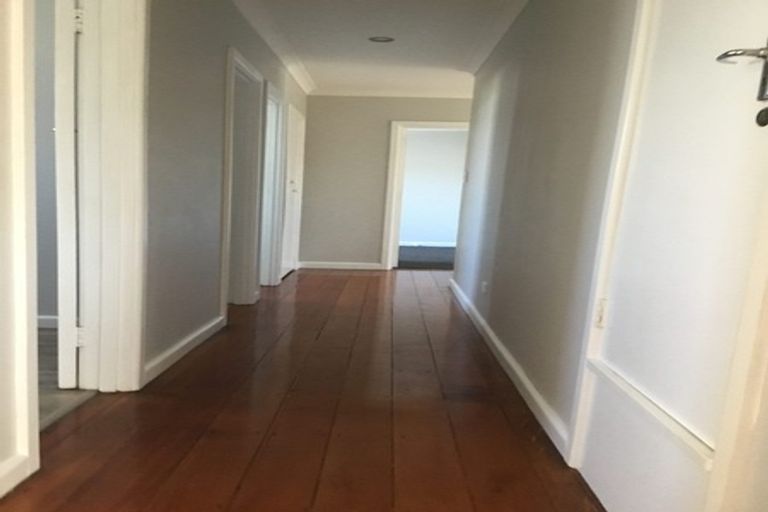 Photo of property in 802 Alexandra Street, Parkvale, Hastings, 4122