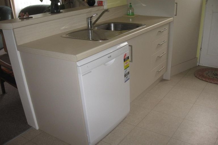 Photo of property in 2/39 Dominion Avenue, Spreydon, Christchurch, 8024