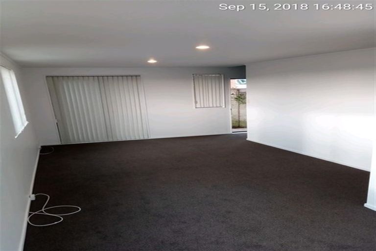 Photo of property in 44 Benchmark Drive, Massey, Auckland, 0614