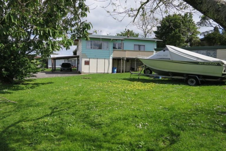Photo of property in 60 Kaitemako Road, Welcome Bay, Tauranga, 3112