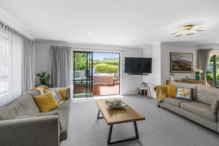 Photo of property in 4 Coach Road, Fairfield, Dunedin, 9018