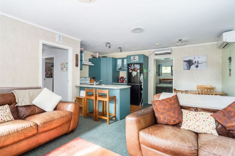 Photo of property in 727 Otaika Valley Road, Maungatapere, Whangarei, 0170