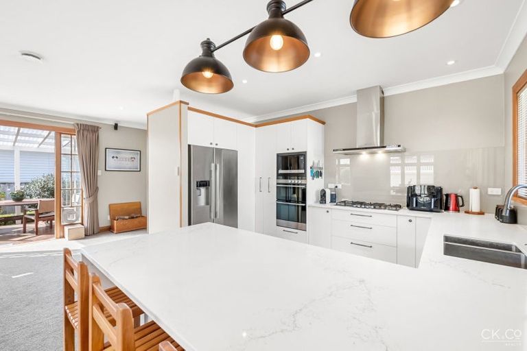 Photo of property in 10 Tui Street, Alicetown, Lower Hutt, 5010