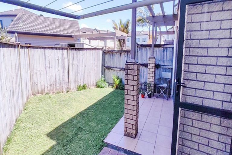 Photo of property in 7 Skip Lane, East Tamaki, Auckland, 2013