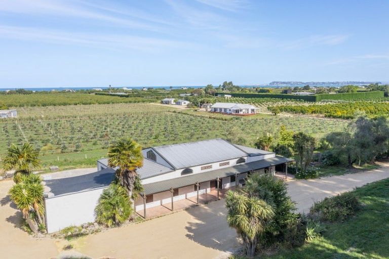 Photo of property in 724 Main North Road, Bay View, Napier, 4182