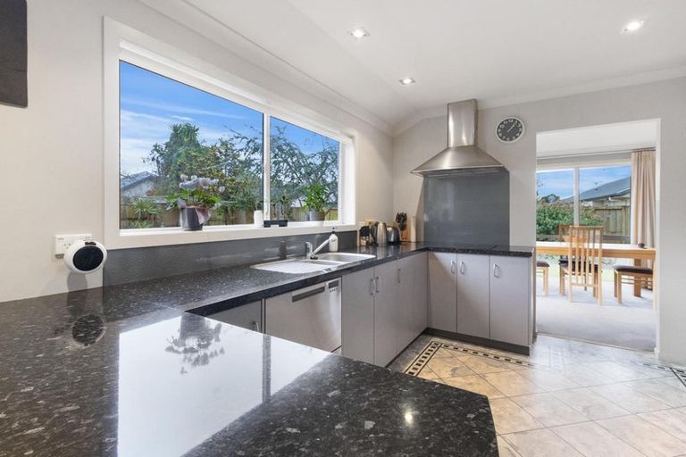 Photo of property in 15 Burr Street, Cambridge, 3434