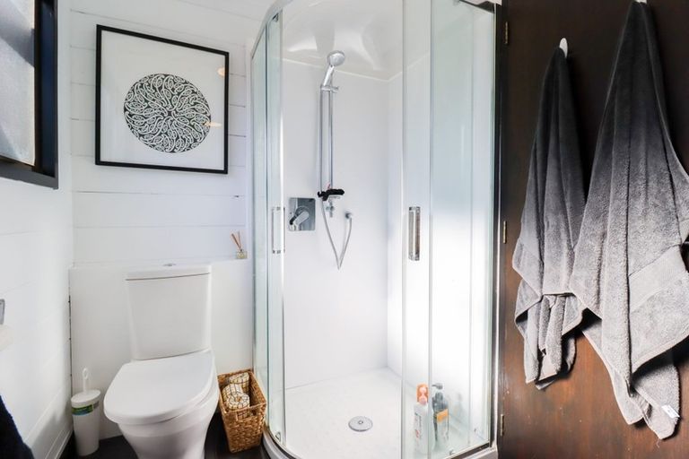 Photo of property in 5 Fernwood Place, Fitzherbert, Palmerston North, 4410