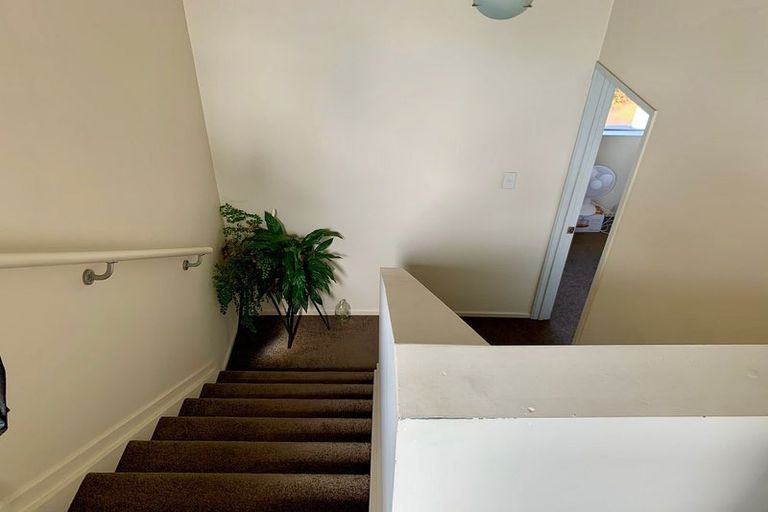 Photo of property in 5 Philadelphia Avenue, Albany Heights, Auckland, 0632