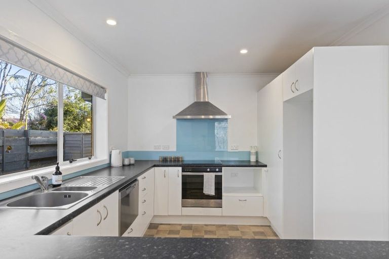 Photo of property in 283a Mangorei Road, Merrilands, New Plymouth, 4312