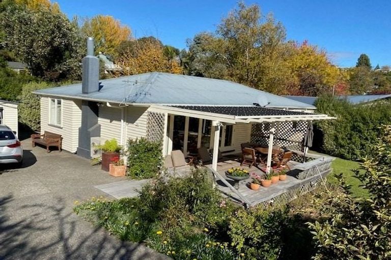 Photo of property in 28 Keirunga Road, Havelock North, 4130
