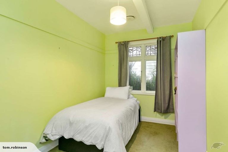 Photo of property in 34 Harland Street, Brooklyn, Wellington, 6021