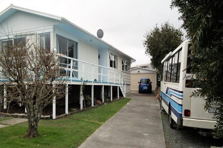 Photo of property in 21 Snells Beach Road, Snells Beach, 0920