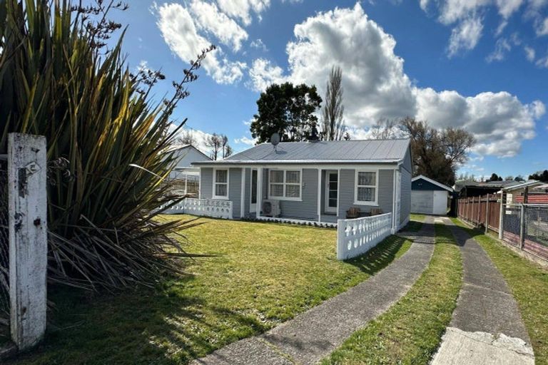 Photo of property in 17 Jedburgh Street, Tokoroa, 3420