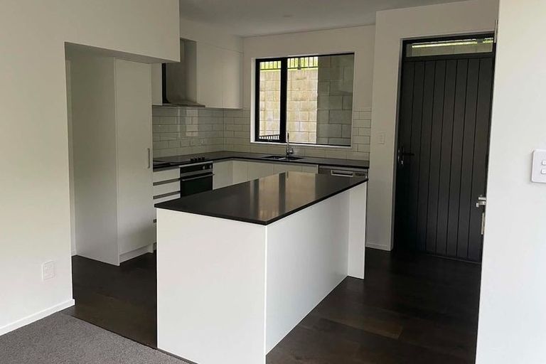 Photo of property in 15/71 Raukawa Street, Stokes Valley, Lower Hutt, 5019