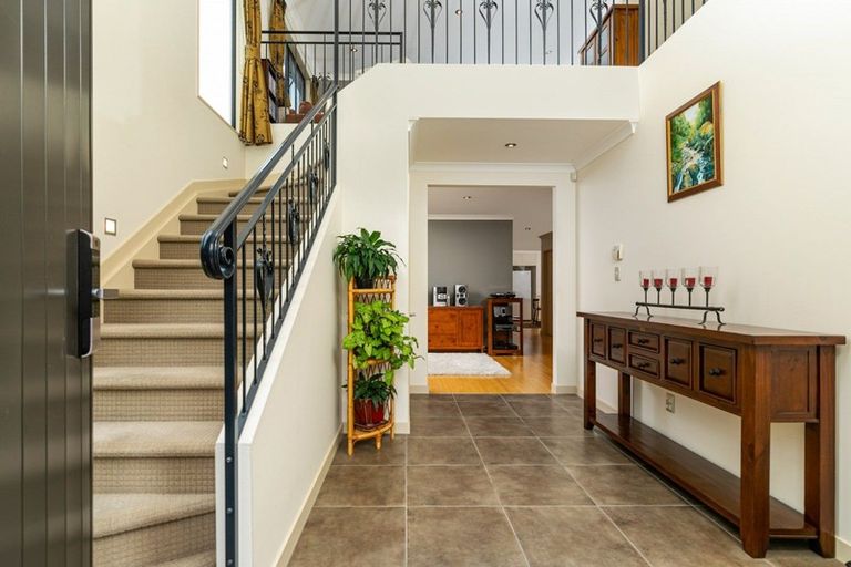 Photo of property in 30e Schnapper Rock Road, Schnapper Rock, Auckland, 0632