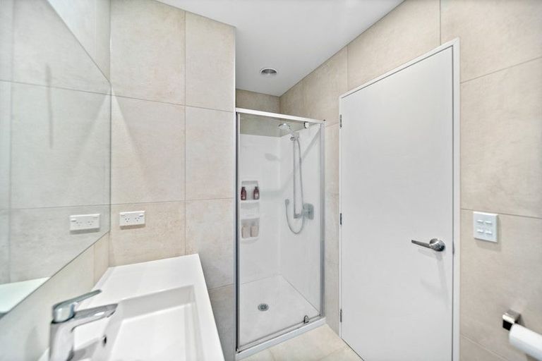 Photo of property in 37 Matairangi Avenue, Totara Heights, Auckland, 2105