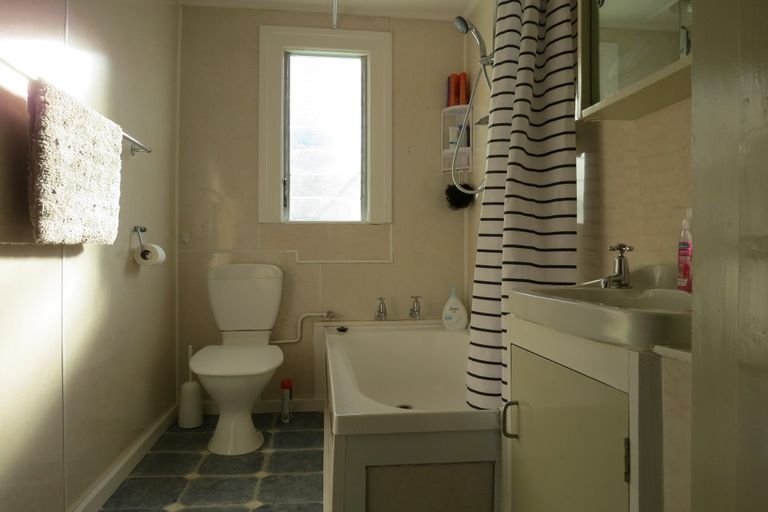 Photo of property in 3 Mackenzie Street, Lake Tekapo, 7999