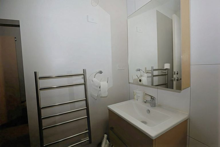 Photo of property in Twin Towers, 805/17 Putney Way, Manukau, Auckland, 2104