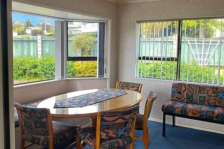Photo of property in 1 Battersea Place, Richmond Heights, Taupo, 3330