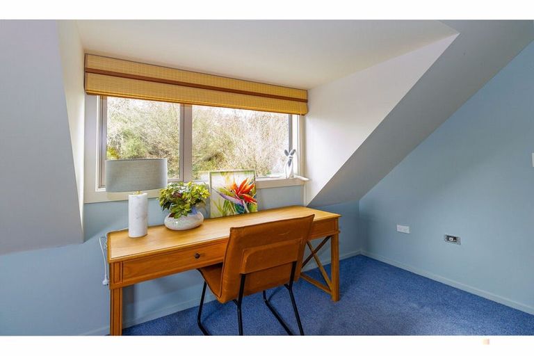 Photo of property in 2 Hislop Street, Geraldine, 7930