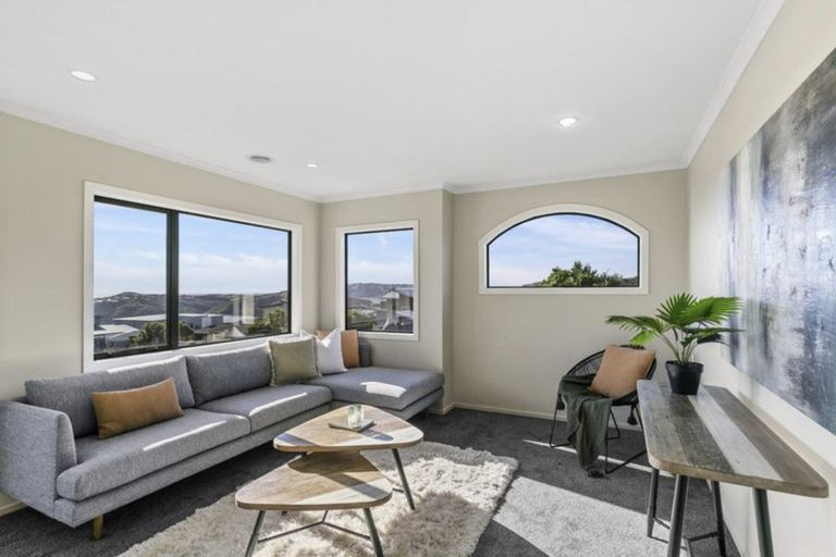 Photo of property in 19 Milford Street, Aotea, Porirua, 5024